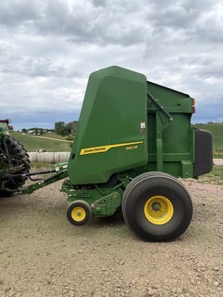 Image of John Deere 561M Primary image