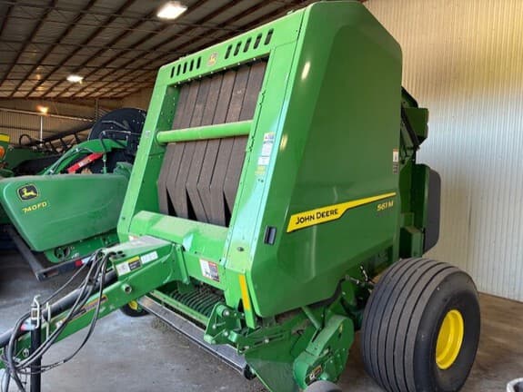 Image of John Deere 561M equipment image 1