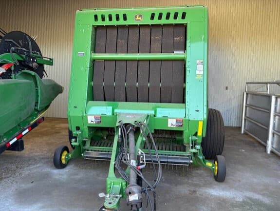 Image of John Deere 561M equipment image 3