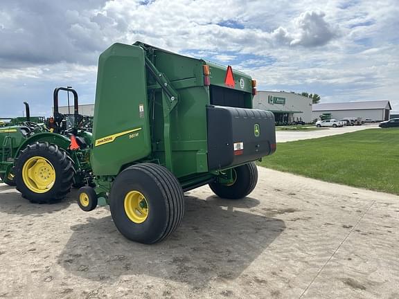 Image of John Deere 561M equipment image 2