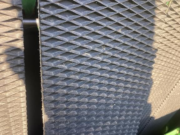 Image of John Deere 561M equipment image 4
