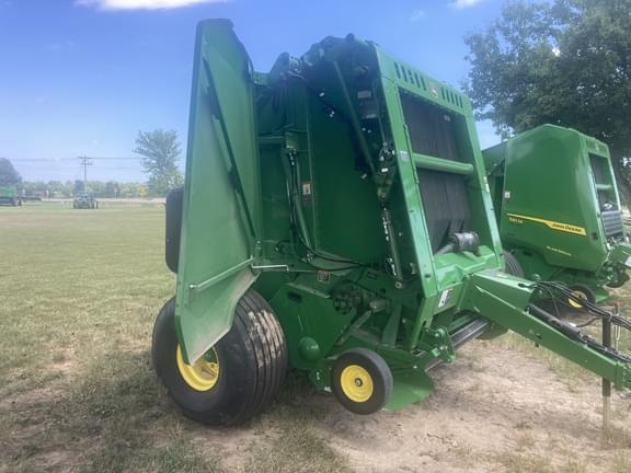 Image of John Deere 561M equipment image 3