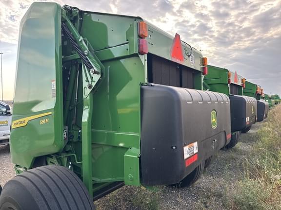 Image of John Deere 561M equipment image 3
