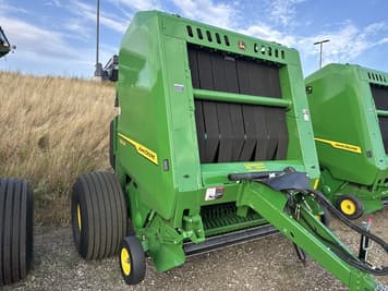 Main image John Deere 561M