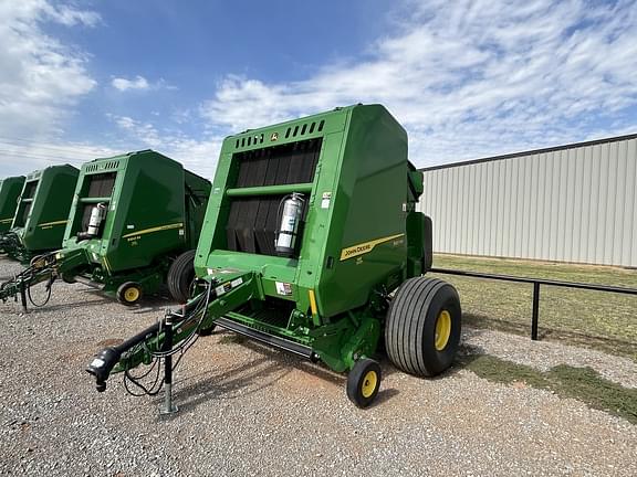 Image of John Deere 561M equipment image 1