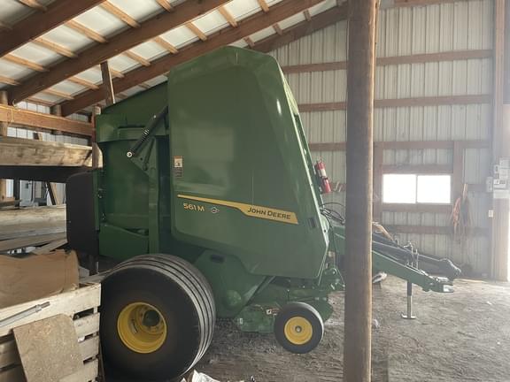Image of John Deere 561M equipment image 2