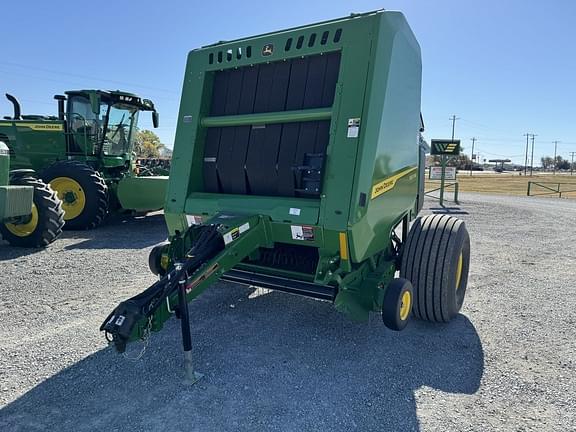 Image of John Deere 561M equipment image 1