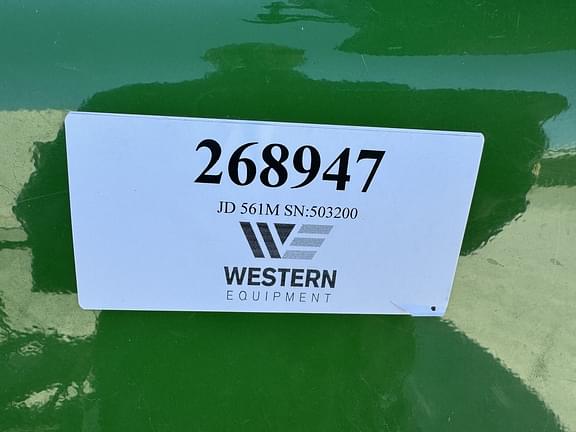 Image of John Deere 561M equipment image 4