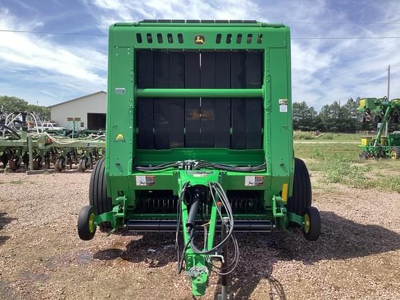 Image of John Deere 561M equipment image 1