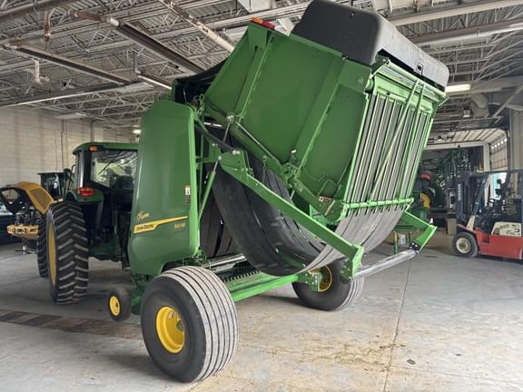 Image of John Deere 561M equipment image 3