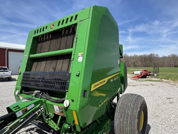 Image of John Deere 561M equipment image 2
