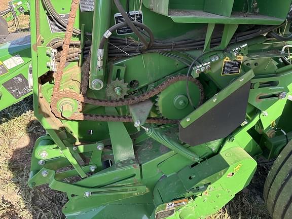 Image of John Deere 561M equipment image 2