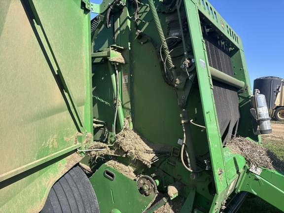 Image of John Deere 561M equipment image 3