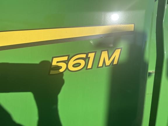 Image of John Deere 561M equipment image 3