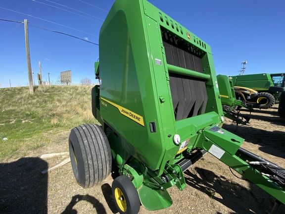 Main image John Deere 561M
