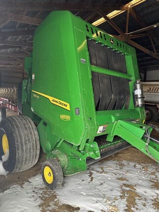 Image of John Deere 561M Heavy-Duty Primary image