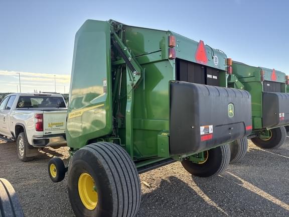 Image of John Deere 561M equipment image 3