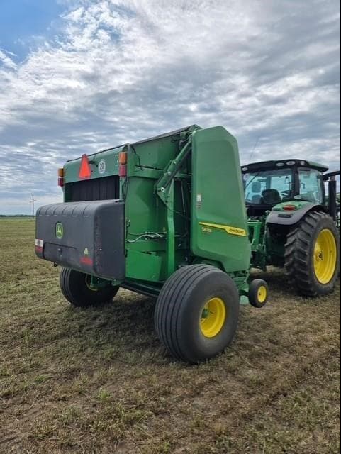 Image of John Deere 561M equipment image 2