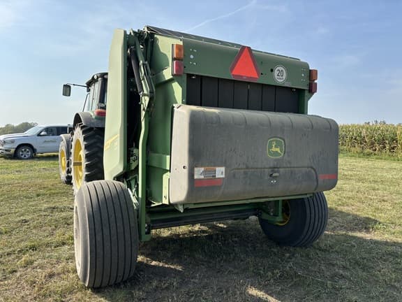 Image of John Deere 561M equipment image 3