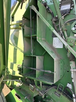 Image of John Deere 561M equipment image 4