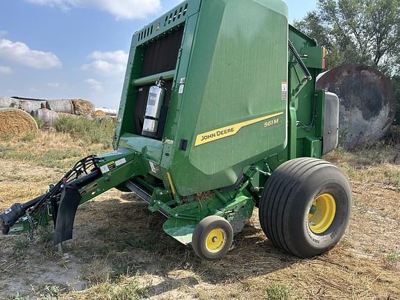 Image of John Deere 561M equipment image 1