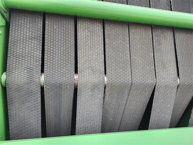 Image of John Deere 561M equipment image 4