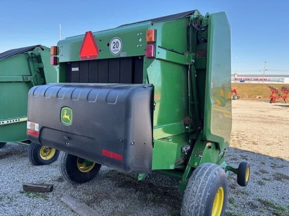 Image of John Deere 561M equipment image 2