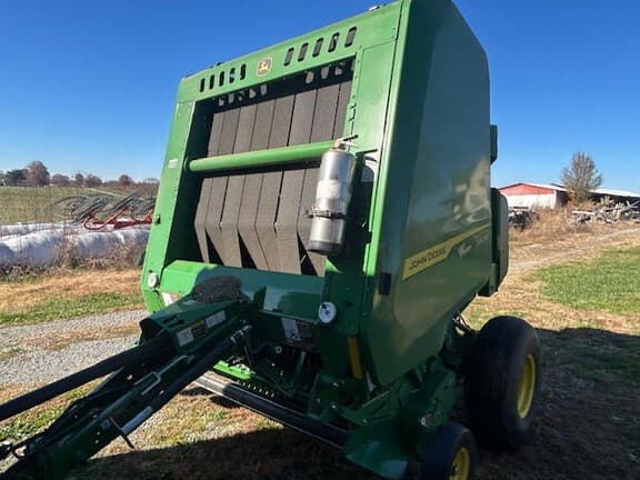 Image of John Deere 561M equipment image 1