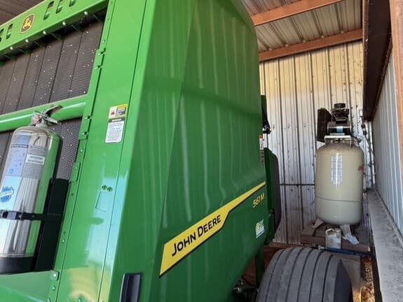 Image of John Deere 561M equipment image 3