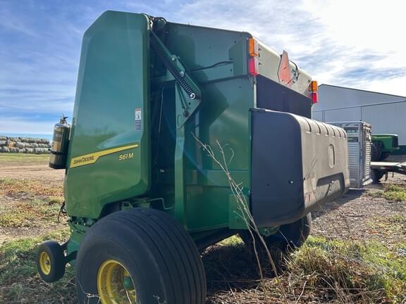 Image of John Deere 561M equipment image 1
