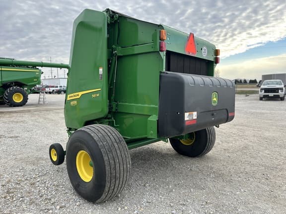 Image of John Deere 561M equipment image 2