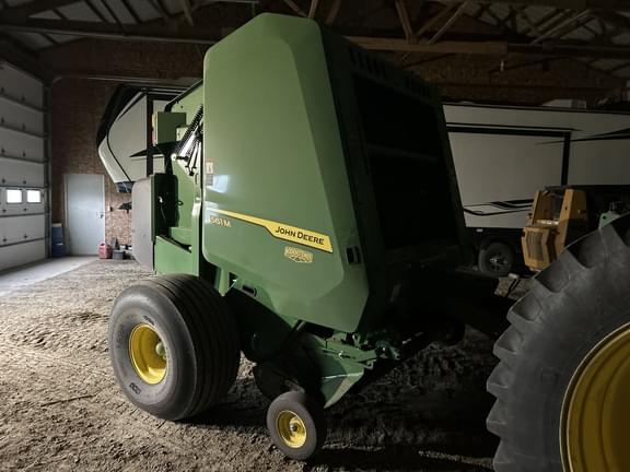 Image of John Deere 561M equipment image 2