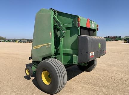 Image of John Deere 561M equipment image 1
