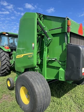 Image of John Deere 561M equipment image 1
