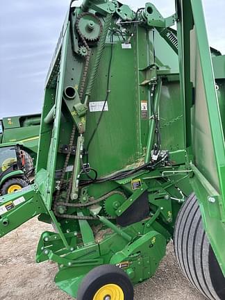 Image of John Deere 561M equipment image 3