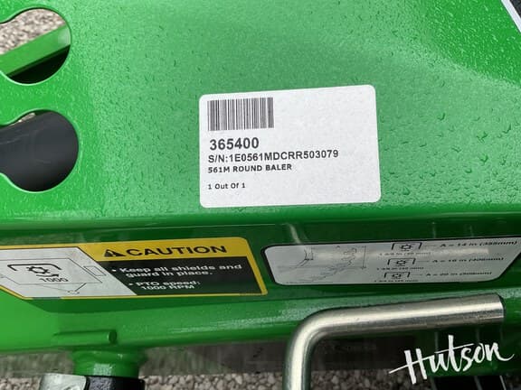 Image of John Deere 561M equipment image 4