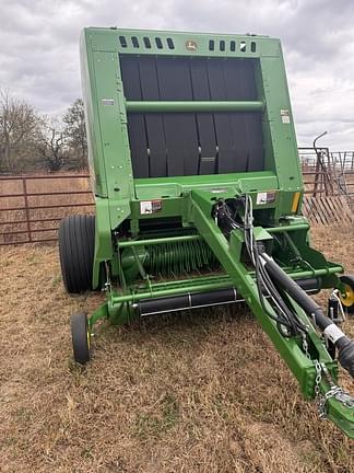 Image of John Deere 561R equipment image 3