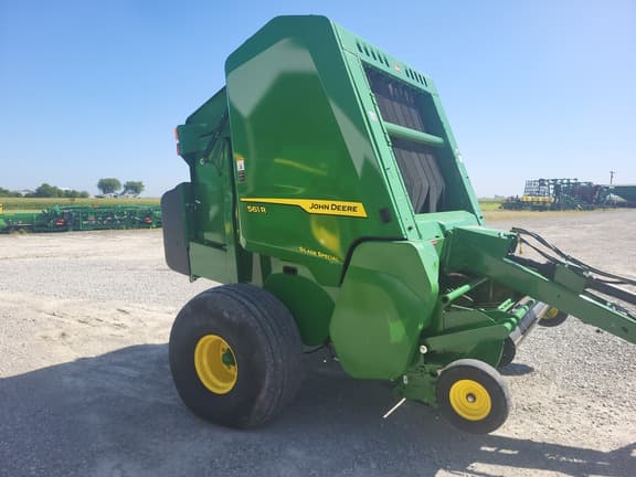 Image of John Deere 561R Image 1