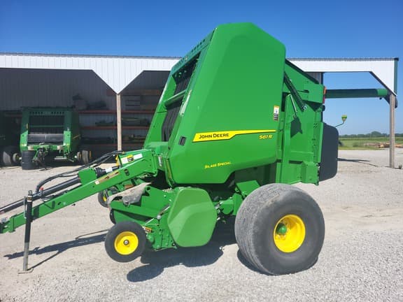 Image of John Deere 561R Image 0