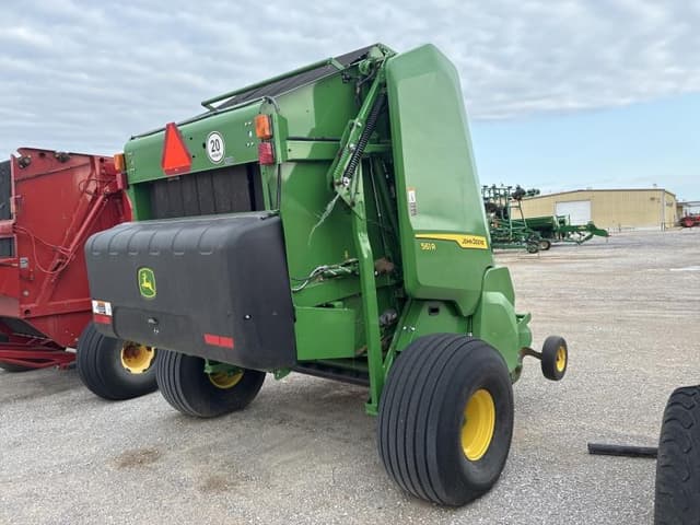 Image of John Deere 561R equipment image 3