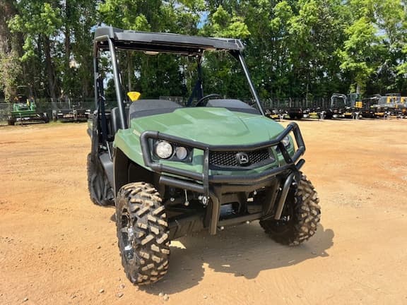 Image of John Deere XUV 590M equipment image 1