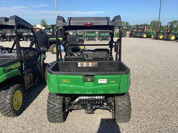 Image of John Deere XUV 590M equipment image 2