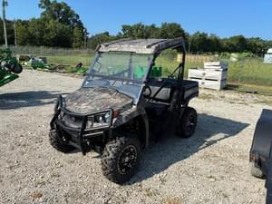 2024 John Deere XUV 590M Image