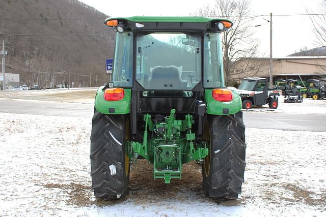 Image of John Deere 5075E equipment image 2