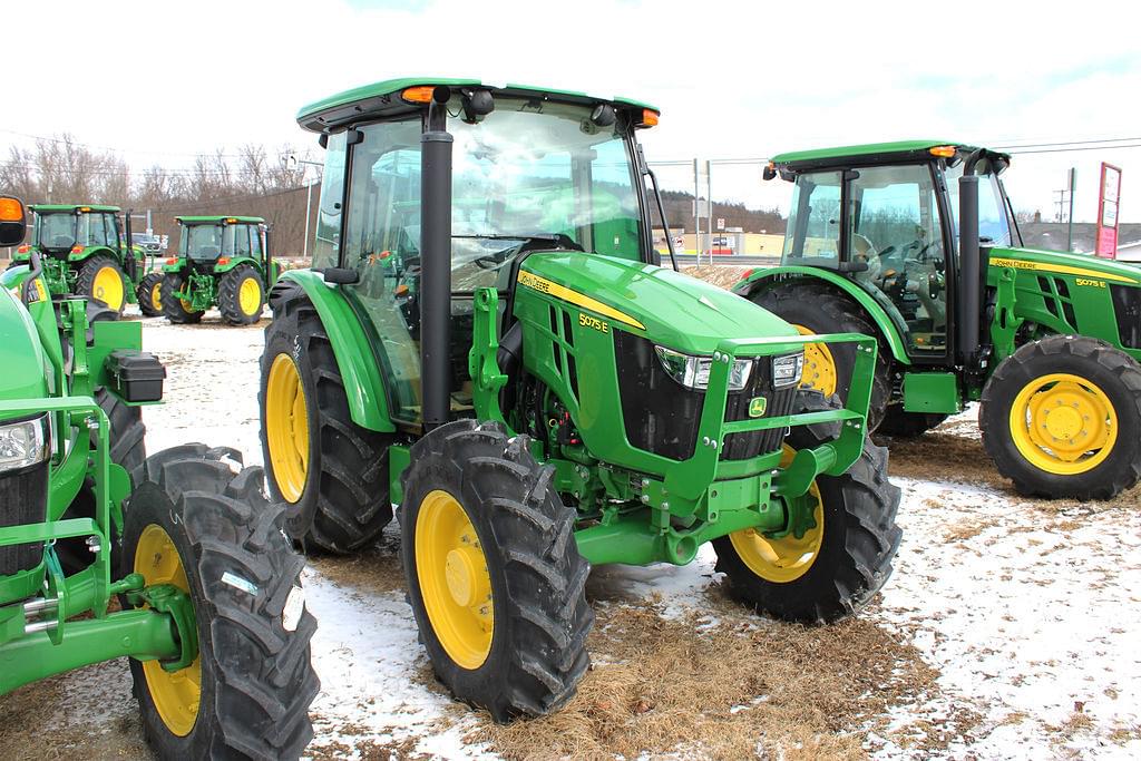 Image of John Deere 5075E Primary image