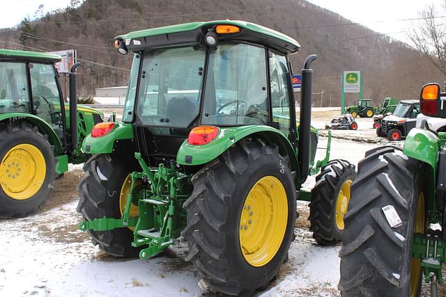 Image of John Deere 5075E equipment image 3