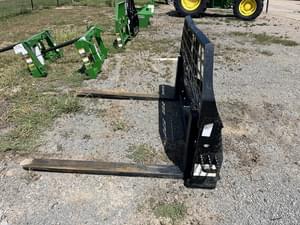 2024 John Deere Pallet Forks Image
