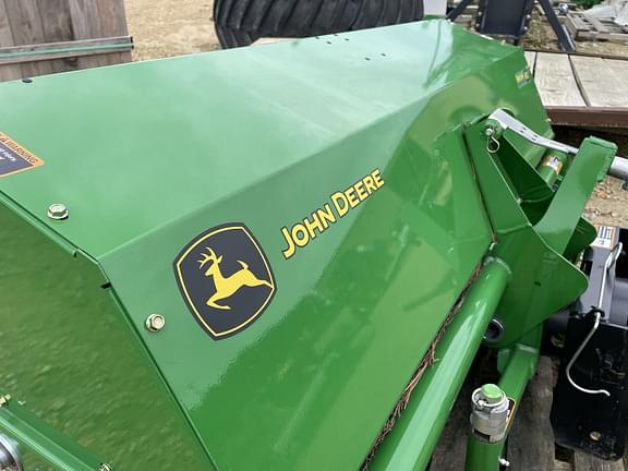 Image of John Deere 60 Heavy Duty Broom equipment image 3