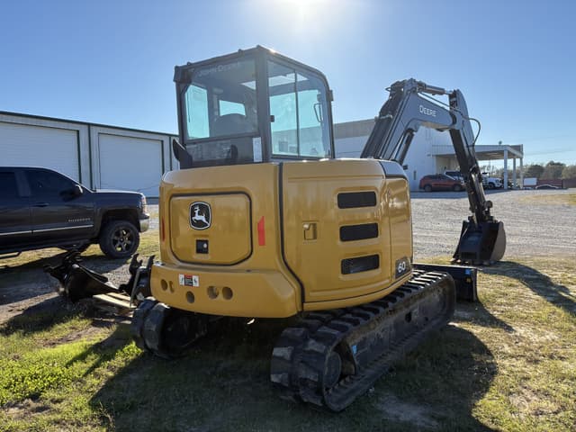 Image of John Deere 60P equipment image 4