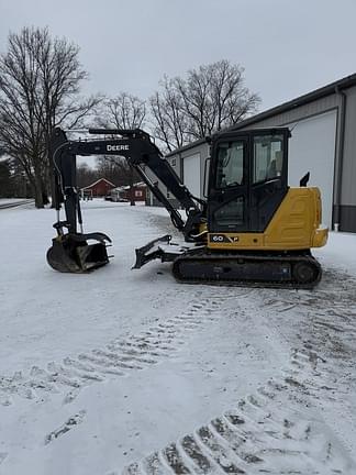 Image of John Deere 60P equipment image 4